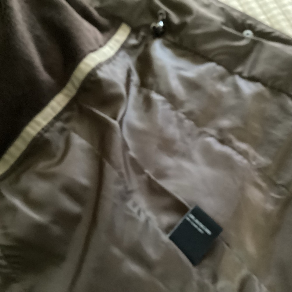 Jones New York Women’s Brown Puffy Coat.  Size M - Picture 7 of 10